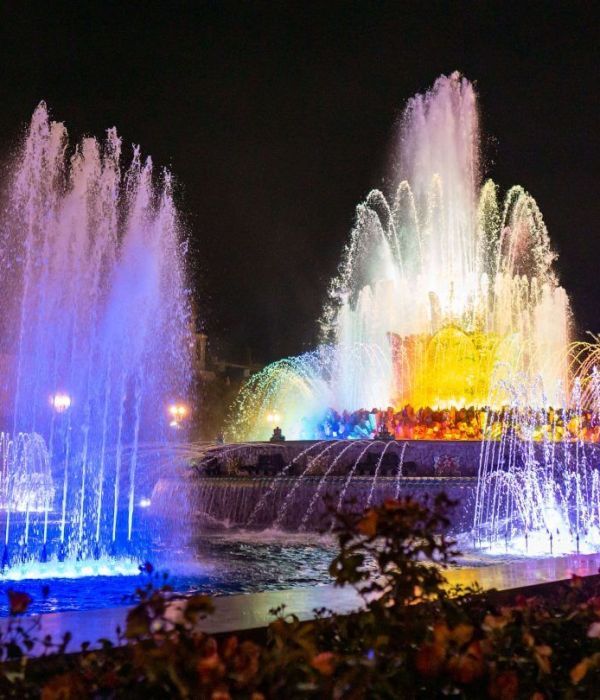 VDNKh park at night