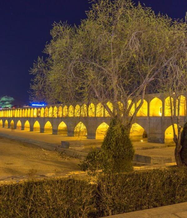 30 pillars bridge isgfahan, iran