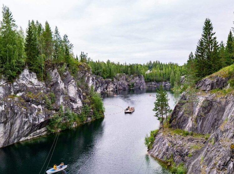 DSC08349 - Pure Odyssey Ruskeala marble lake